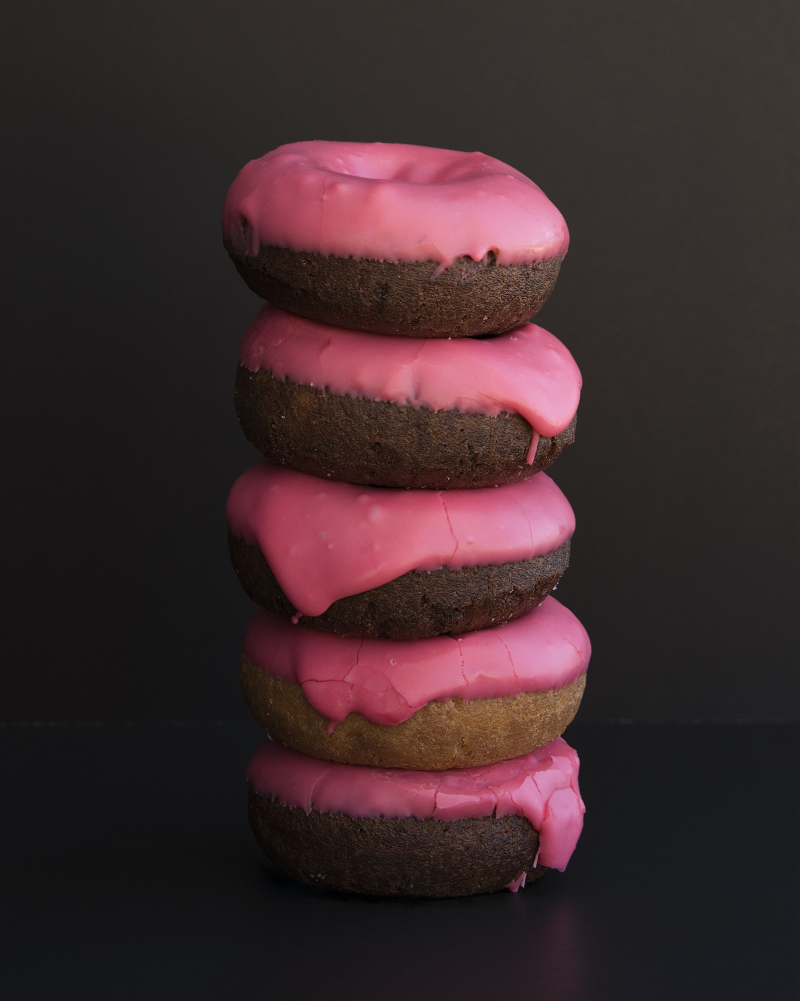 DONUTS DONUTS by ALLISON BEONDé