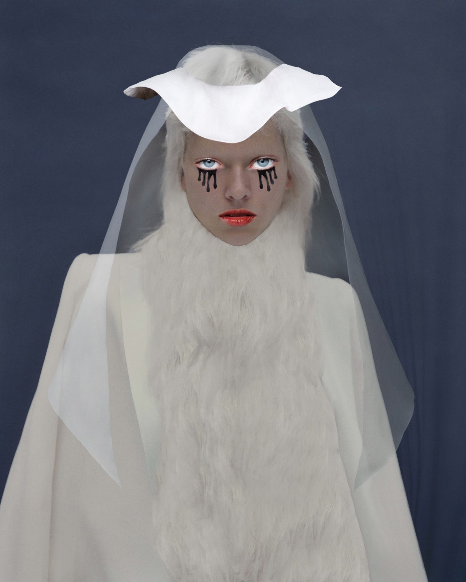 ONNA-1-by-DANIEK-DIJKSTRA-unframed ONNA #1 by DANIEK DIJKSTRA